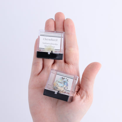 Mixed Mineral Thumbnails Flat