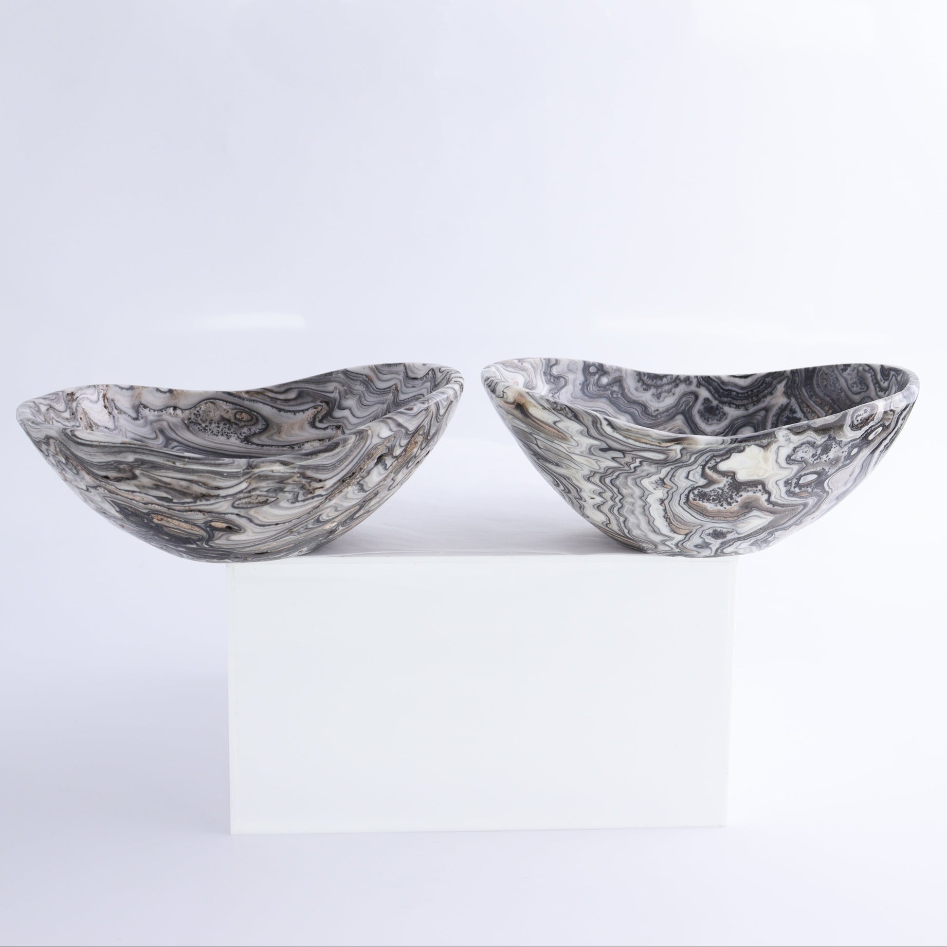 One Mexican Onyx/Calcite Black Zebra Small Oval Bowl - Expert Wholesale and Supplier of Wholesale Crystals & Bulk Gemstones, ["bowl","Bowls","Calcite","Catalog Onyx","Decorative Dish","Mexico","onyx"]