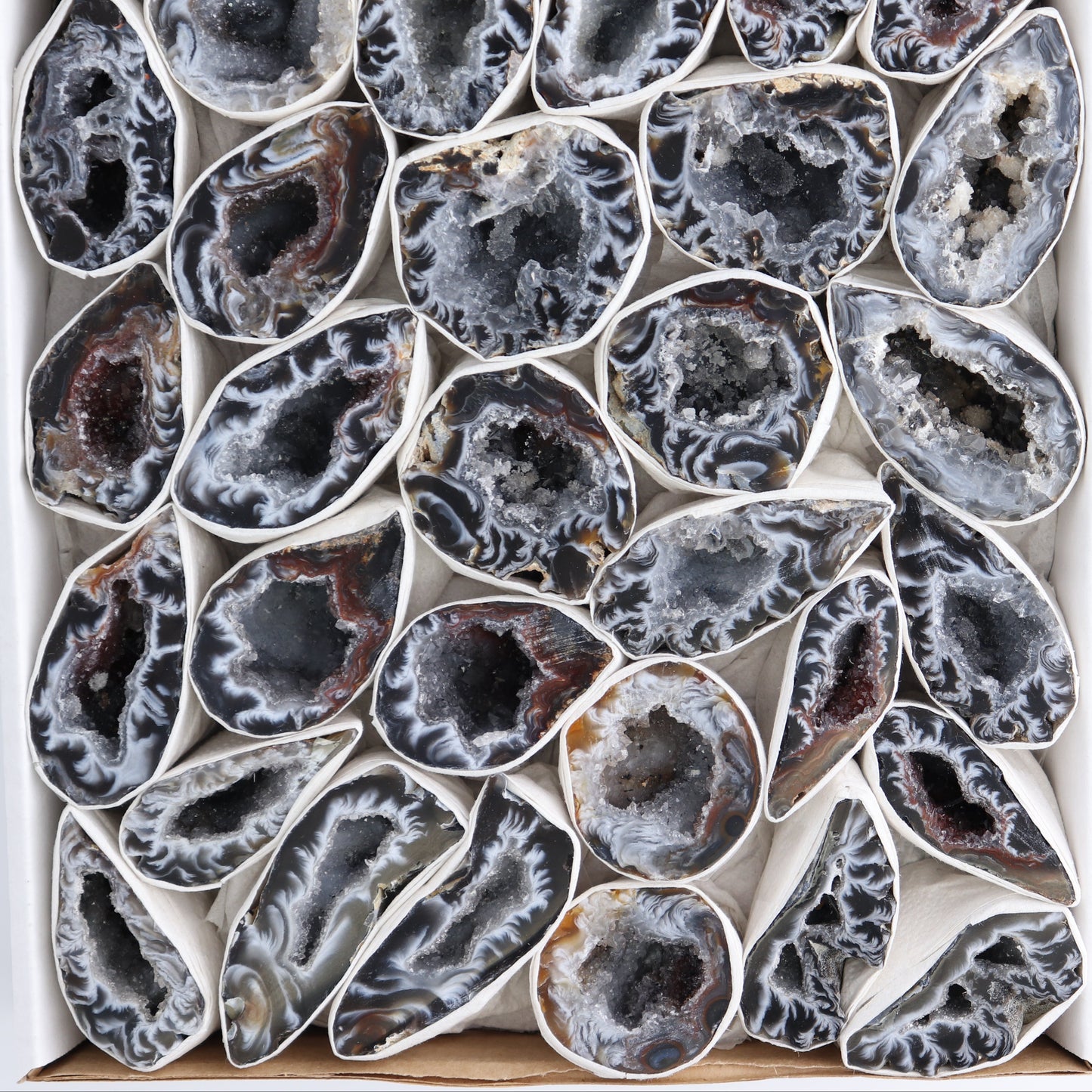 Agate Geodes Flat - Expert Wholesale and Supplier of Wholesale Crystals & Bulk Gemstones, ["Agate","Geodes"]