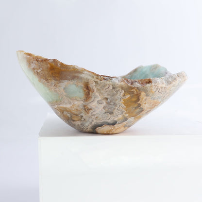 Fluorite Bowl 8"