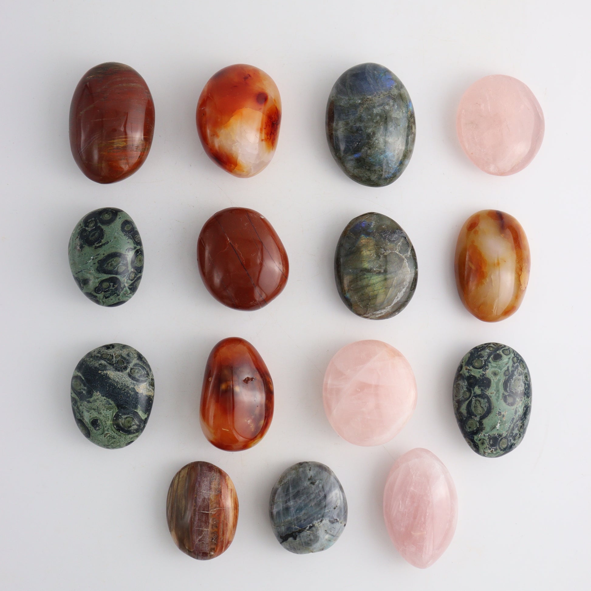 Carnelian Mix Palm Stones - Expert Wholesale and Supplier of Wholesale Crystals & Bulk Gemstones, ["carnelian","Madagascar","Palm Stones"]