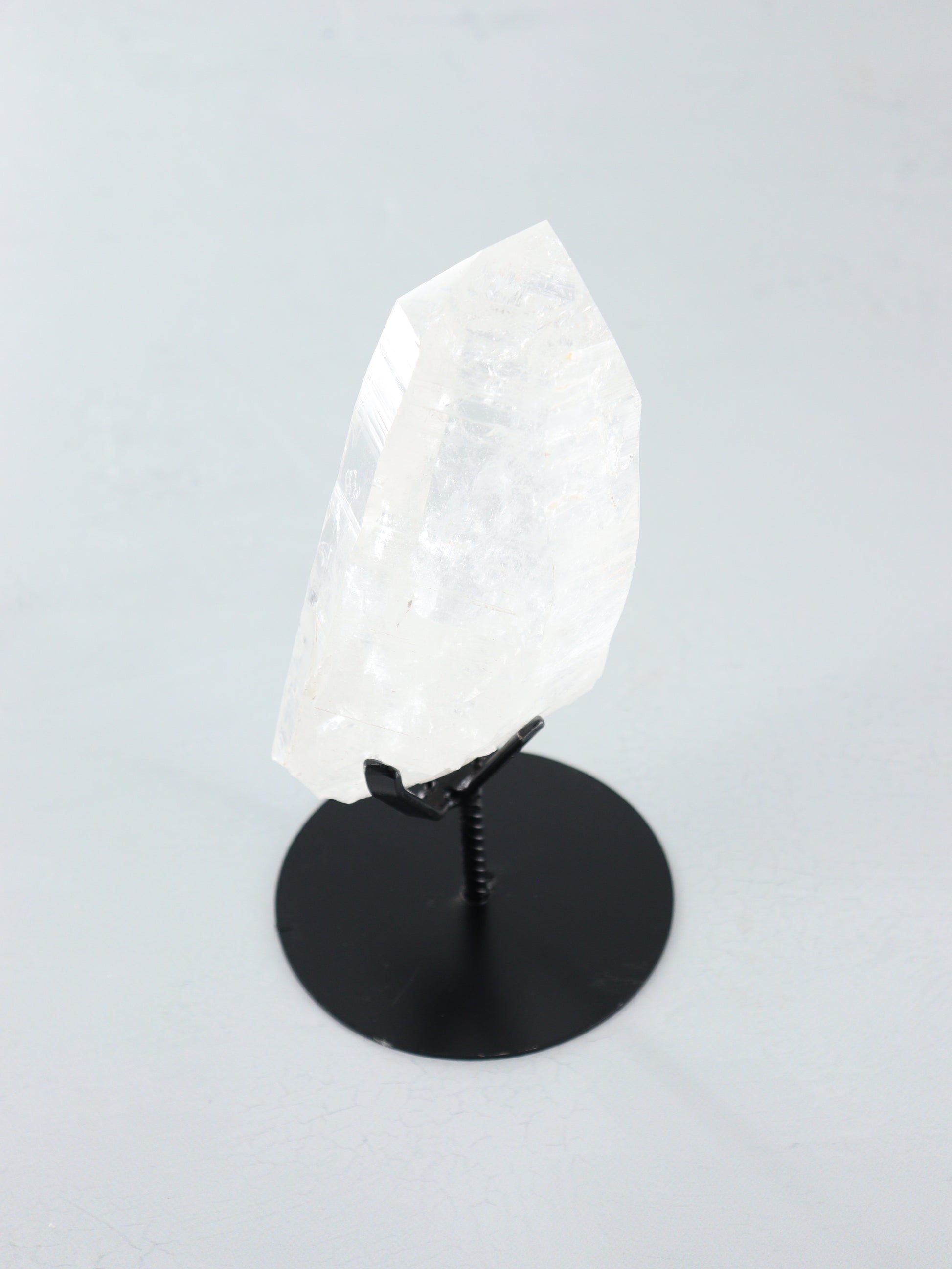 Lemurian on Pin - Expert Vendor of Wholesale Crystals