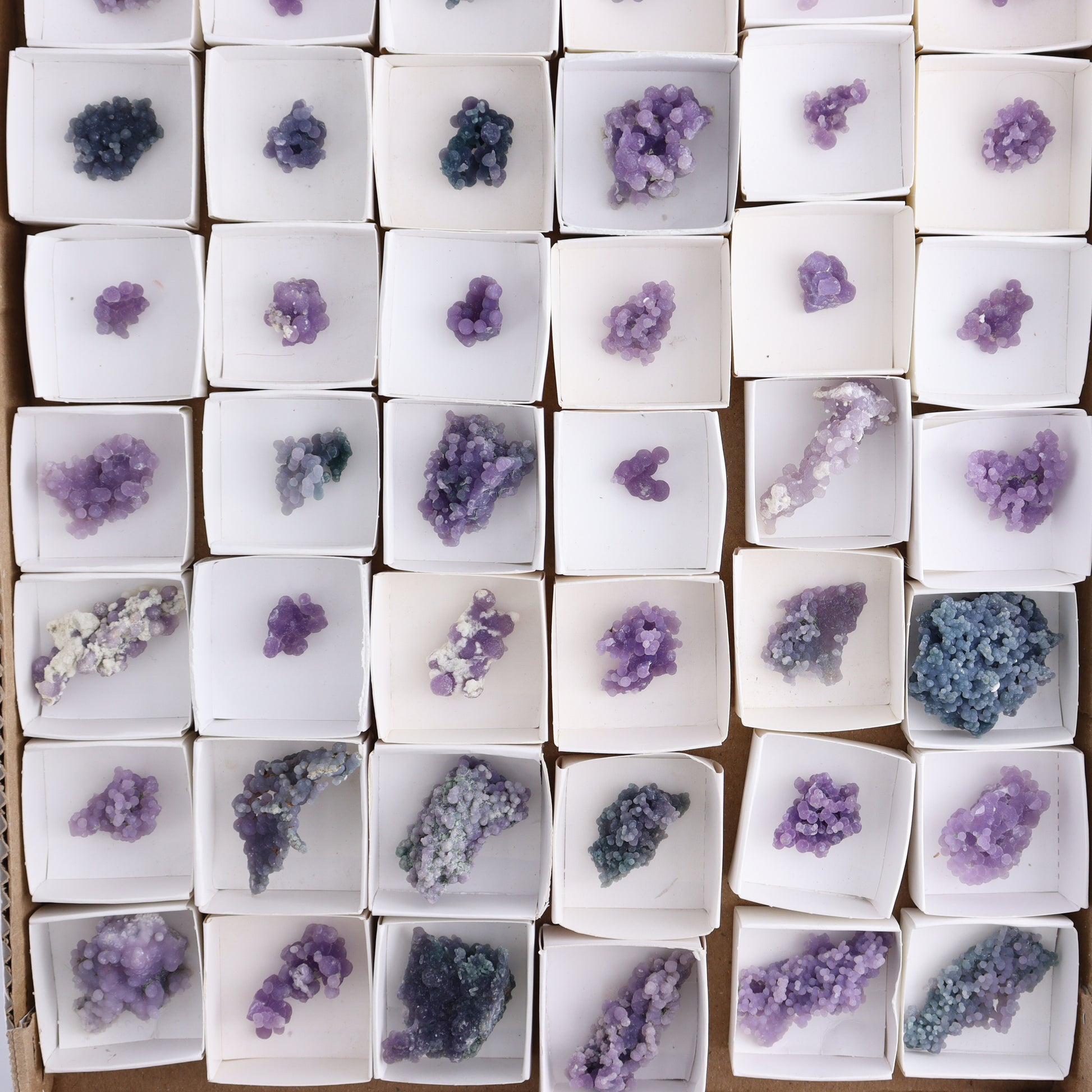 Grape Agate Cluster Set of 54 - Expert Wholesale and Supplier of Wholesale Crystals & Bulk Gemstones, ["Clusters","Grape agate","Indonesia"]