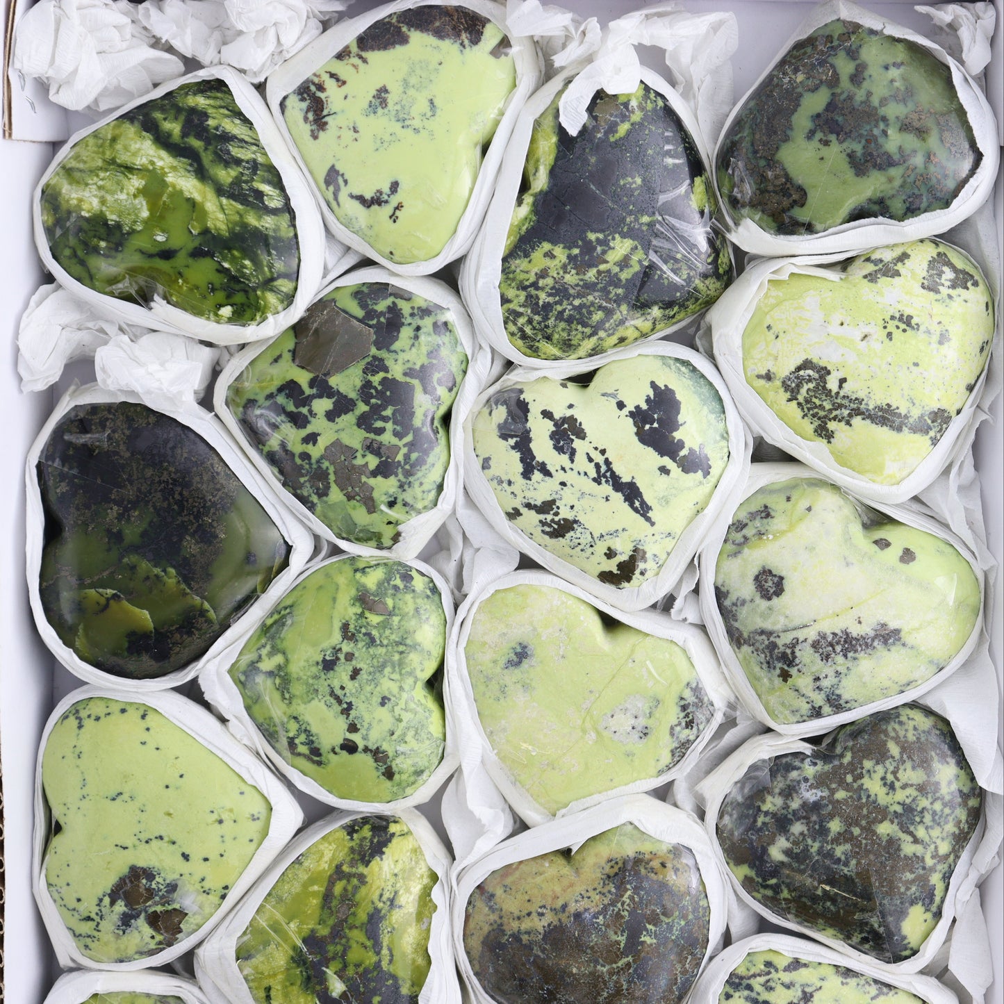 Serpentine Hearts Set of 21 - Expert Wholesale and Supplier of Wholesale Crystals & Bulk Gemstones, ["Hearts","Peru","serpentine"]