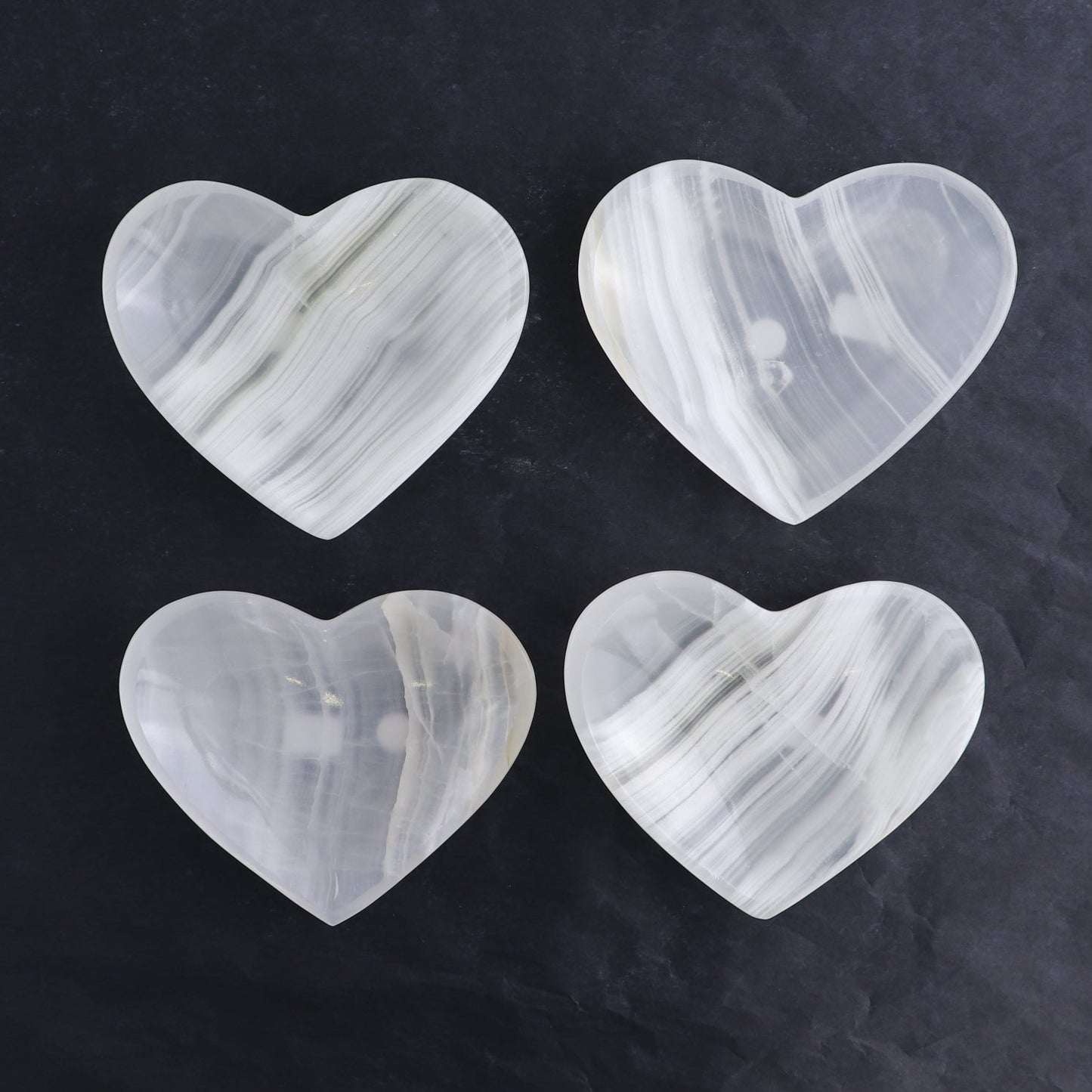 One Mexican Onyx/Calcite White Heart Bowl