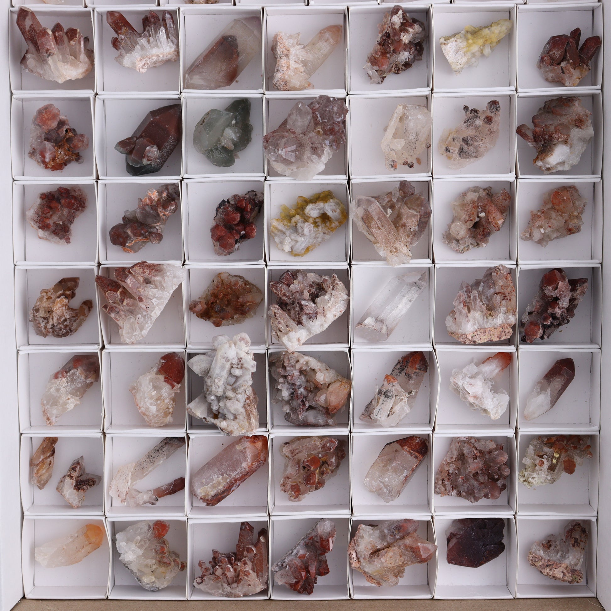 Quartz Flat of 72 - Expert Wholesale and Supplier of Wholesale Crystals & Bulk Gemstones, ["flat","Flats","Quartz"]