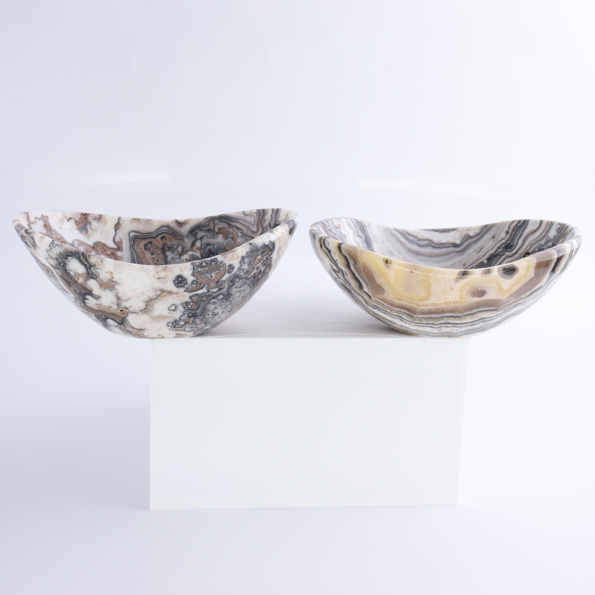 One Mexican Onyx/Calcite White Zebra Small Oval Bowl - Expert Wholesale and Supplier of Wholesale Crystals & Bulk Gemstones, ["bowl","Bowls","Calcite","Catalog Onyx","Decorative Dish","Mexico","onyx"]