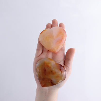 Carnelian Hearts Flat of 24 - Expert Wholesale and Supplier of Wholesale Crystals & Bulk Gemstones, ["carnelian","Hearts","Madagascar"]