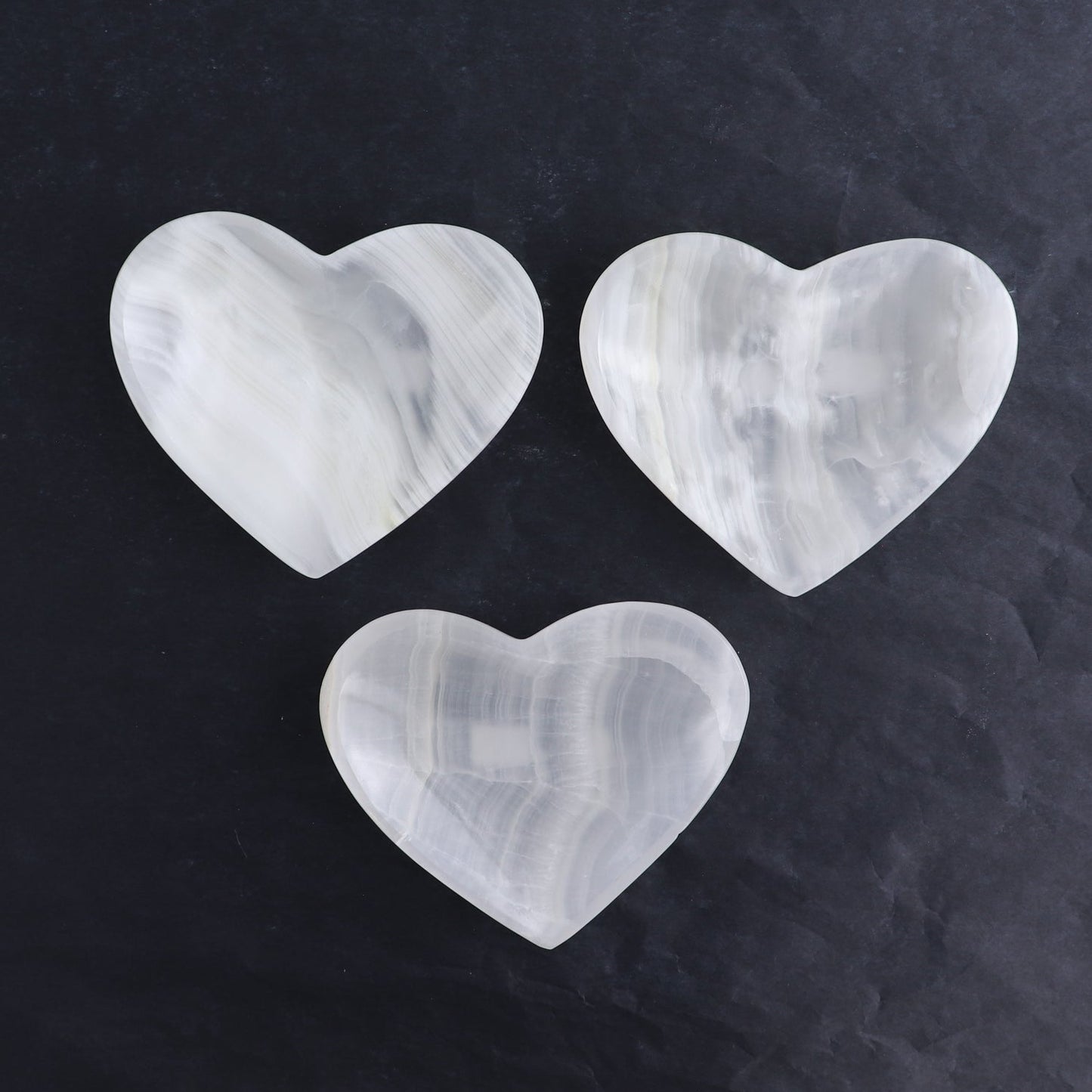 One Mexican Onyx/Calcite White Heart Bowl