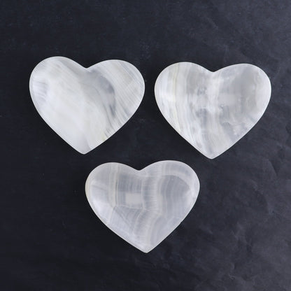 One Mexican Onyx/Calcite White Heart Bowl