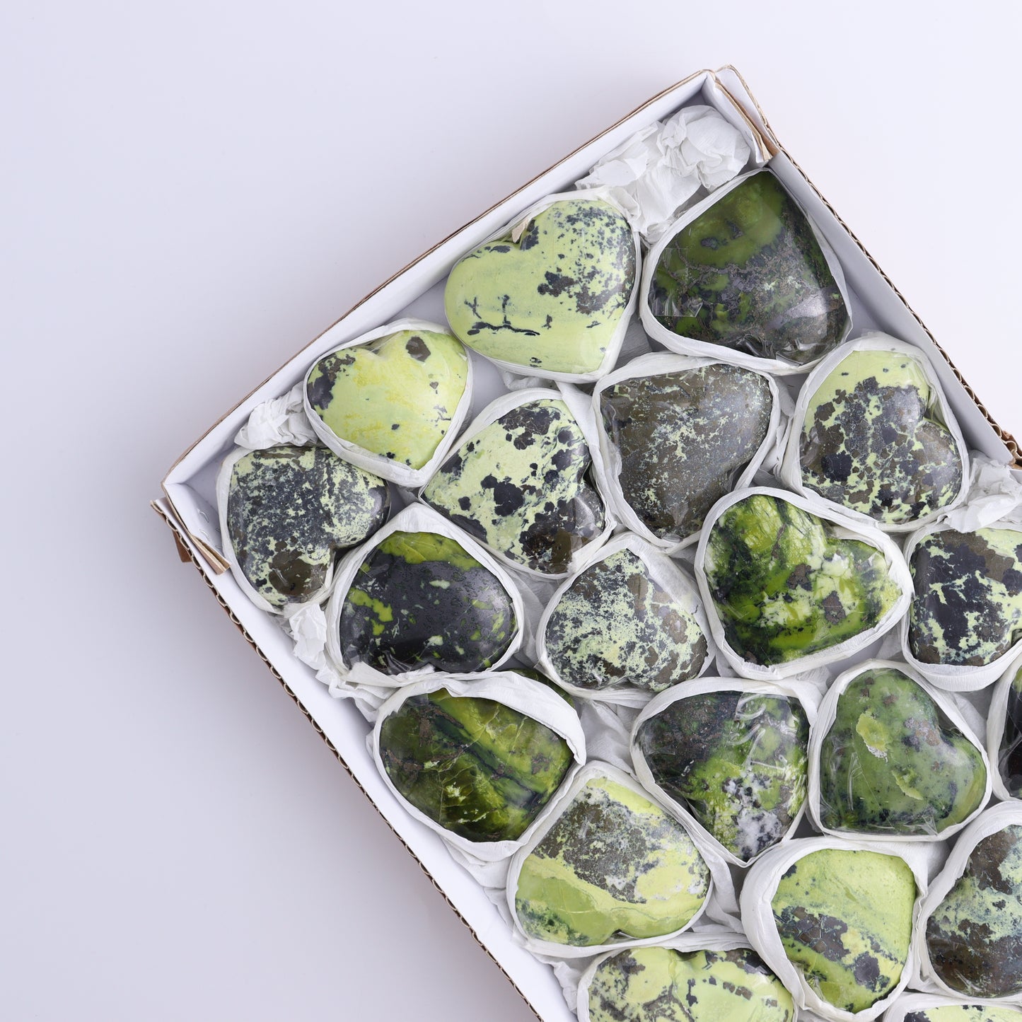 Serpentine Hearts Set of 22 - Expert Wholesale and Supplier of Wholesale Crystals & Bulk Gemstones, ["Hearts","Peru","serpentine"]
