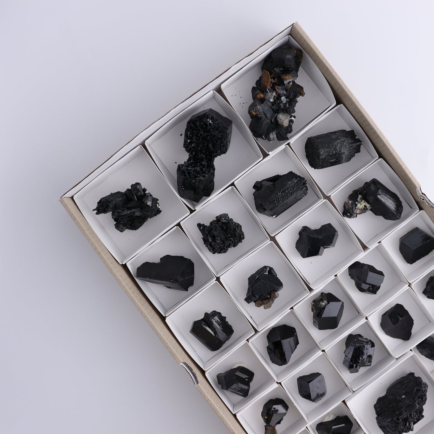 Schorl Tourmaline Flat of 30 - Expert Wholesale and Supplier of Wholesale Crystals & Bulk Gemstones, ["Black Tourmaline","Madagascar","Schorl Tourmaline","Tourmaline"]
