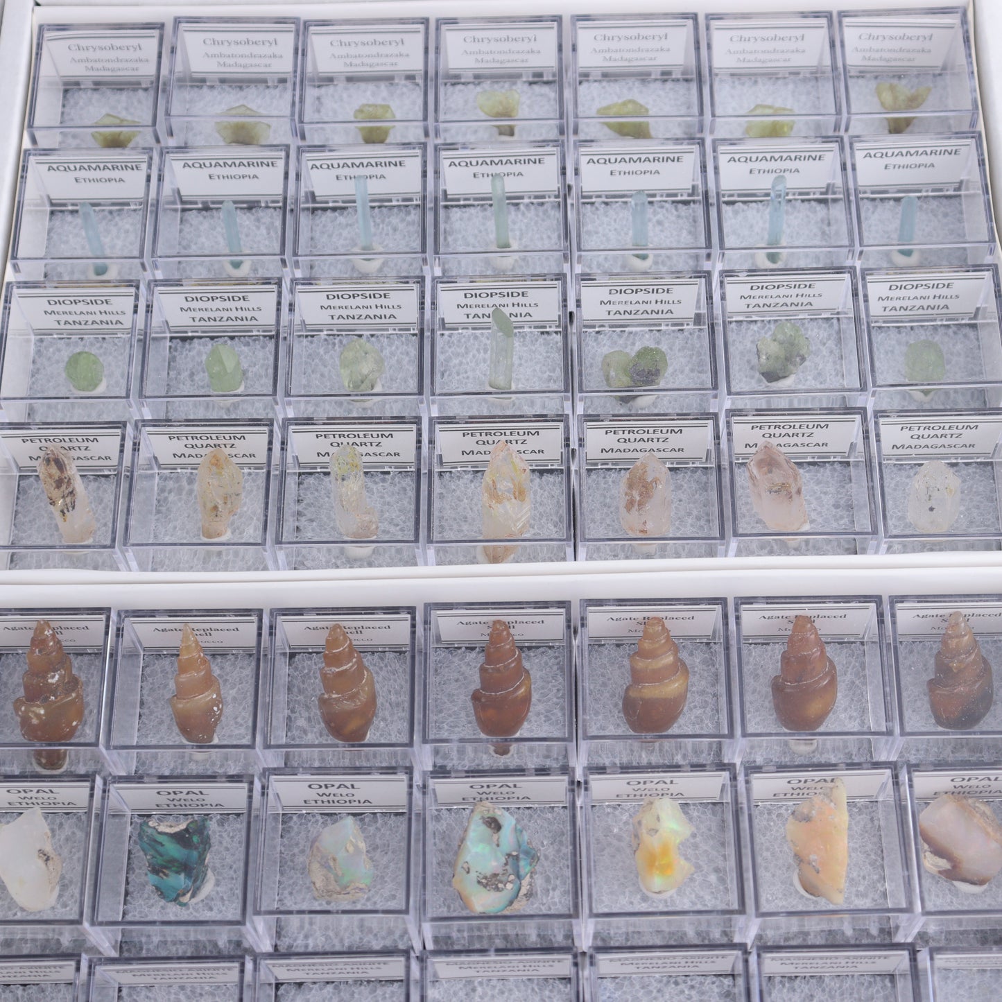 Mixed Mineral Thumbnails Flat