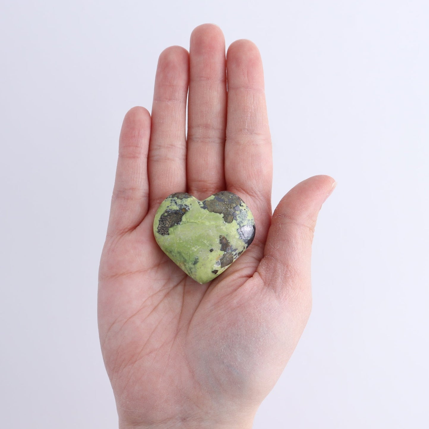 Serpentine Hearts Set of 26 - Expert Wholesale and Supplier of Wholesale Crystals & Bulk Gemstones, ["Hearts","Peru","serpentine"]