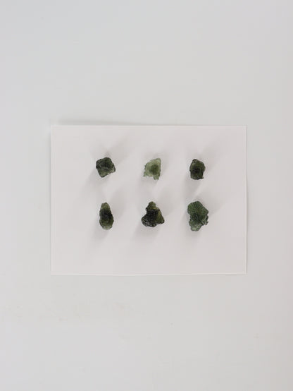 Rough Moldavite Set of 6 - Expert Wholesale and Supplier of Wholesale Crystals & Bulk Gemstones, ["Moldavite","Rough"]