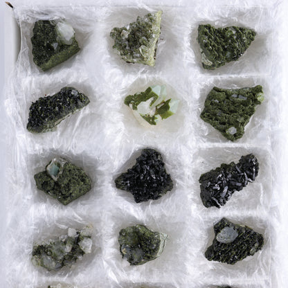 Epidote Set of 15 - Expert Wholesale and Supplier of Wholesale Crystals & Bulk Gemstones, ["epidote","flat","Flats"]