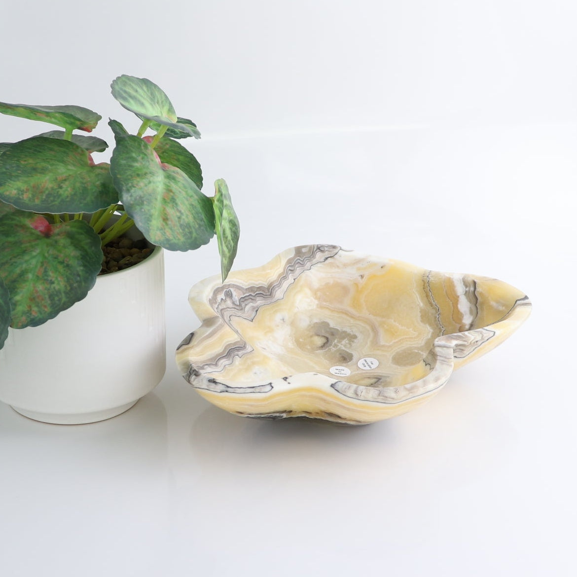 Mexican Onyx/Calcite Bowl 9"