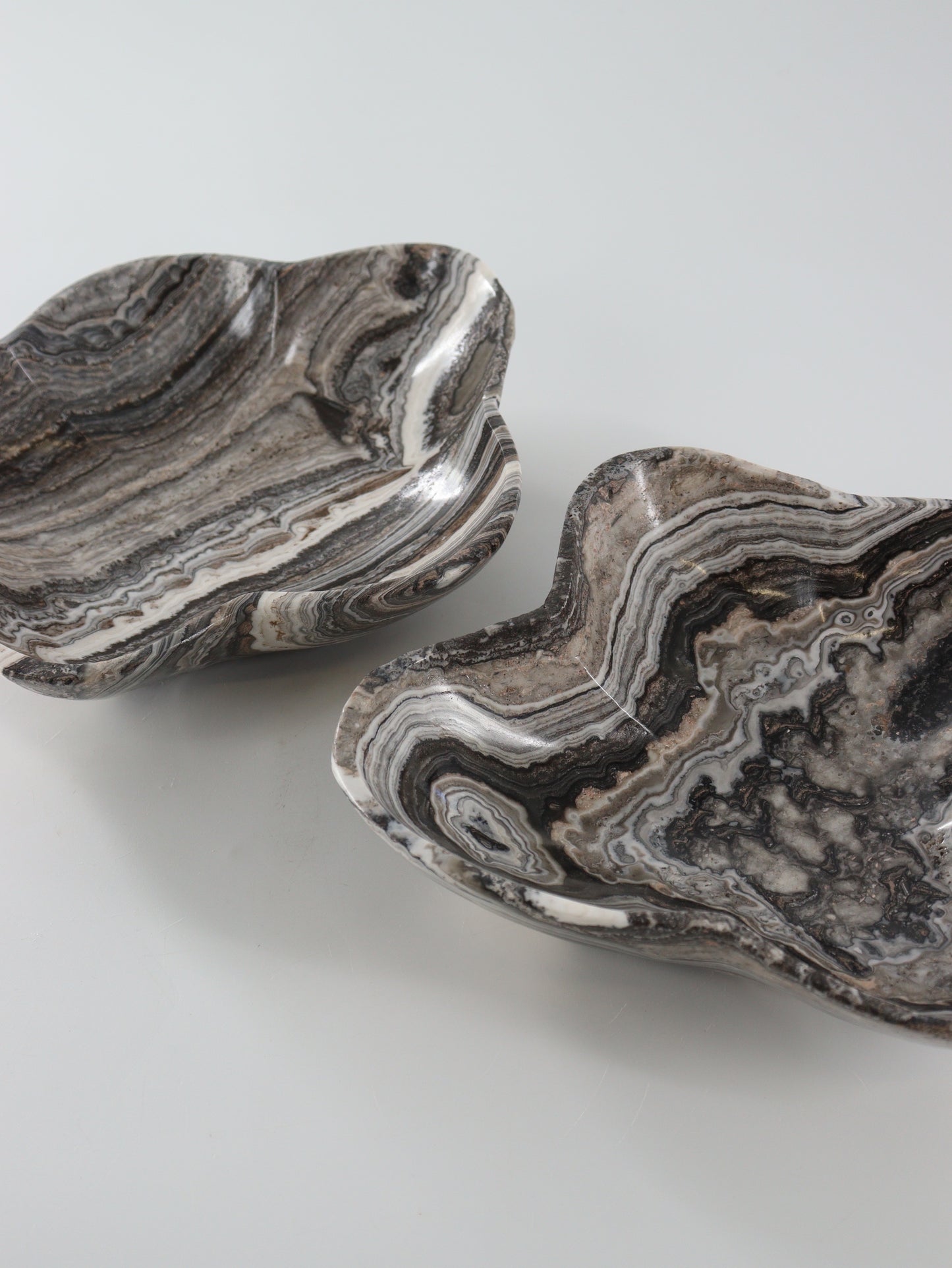 Zebra Onyx Bowls Set of 2 - Expert Wholesale and Supplier of Wholesale Crystals & Bulk Gemstones, []