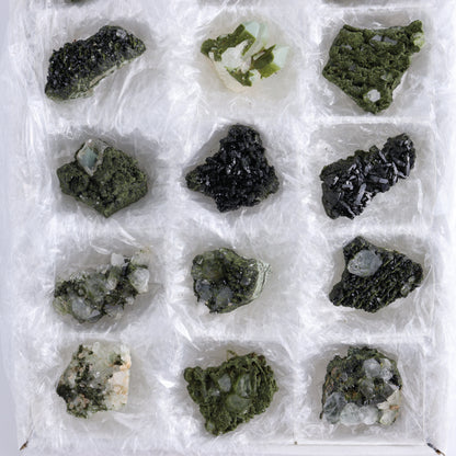 Epidote Set of 15 - Expert Wholesale and Supplier of Wholesale Crystals & Bulk Gemstones, ["epidote","flat","Flats"]