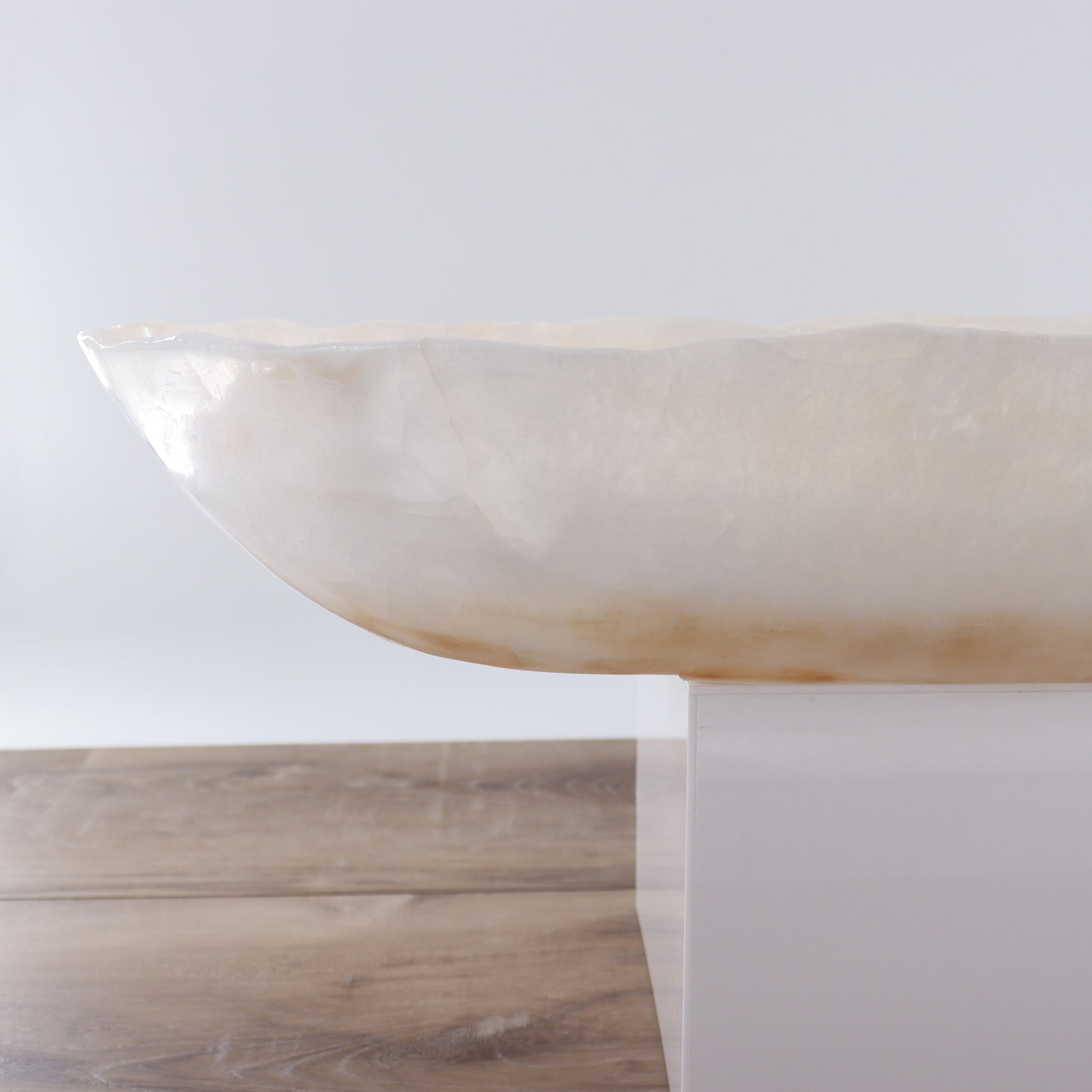 Mexican Onyx/Calcite Canoe Bowl - Expert Wholesale and Supplier of Wholesale Crystals & Bulk Gemstones, ["Bowls","Calcite","canoe","Mexico","onyx"]