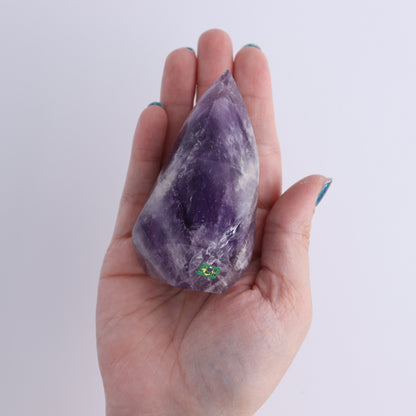 Imperfect Amethyst Flames Set of 6 - Expert Wholesale and Supplier of Wholesale Crystals & Bulk Gemstones, ["Amethyst","Brazil","close_30","flames"]