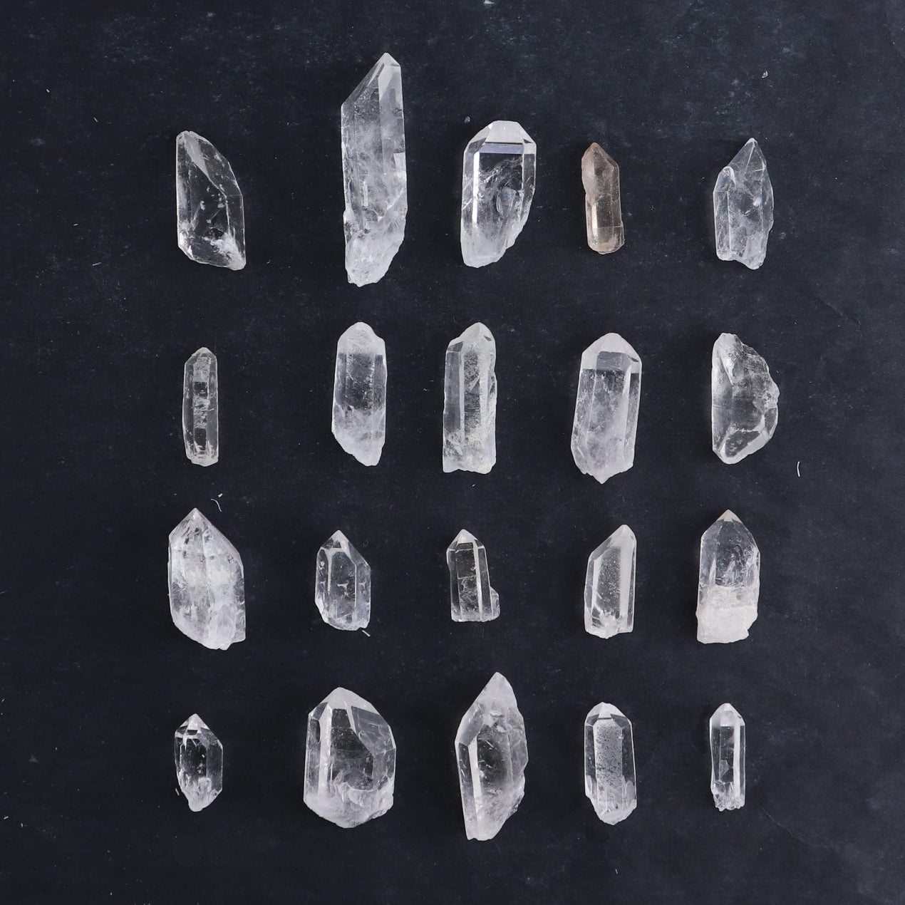 Clear Quartz Roughs Small 1 kg Set