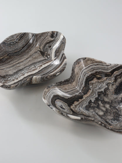 Zebra Onyx Bowls Set of 2 - Expert Wholesale and Supplier of Wholesale Crystals & Bulk Gemstones, []