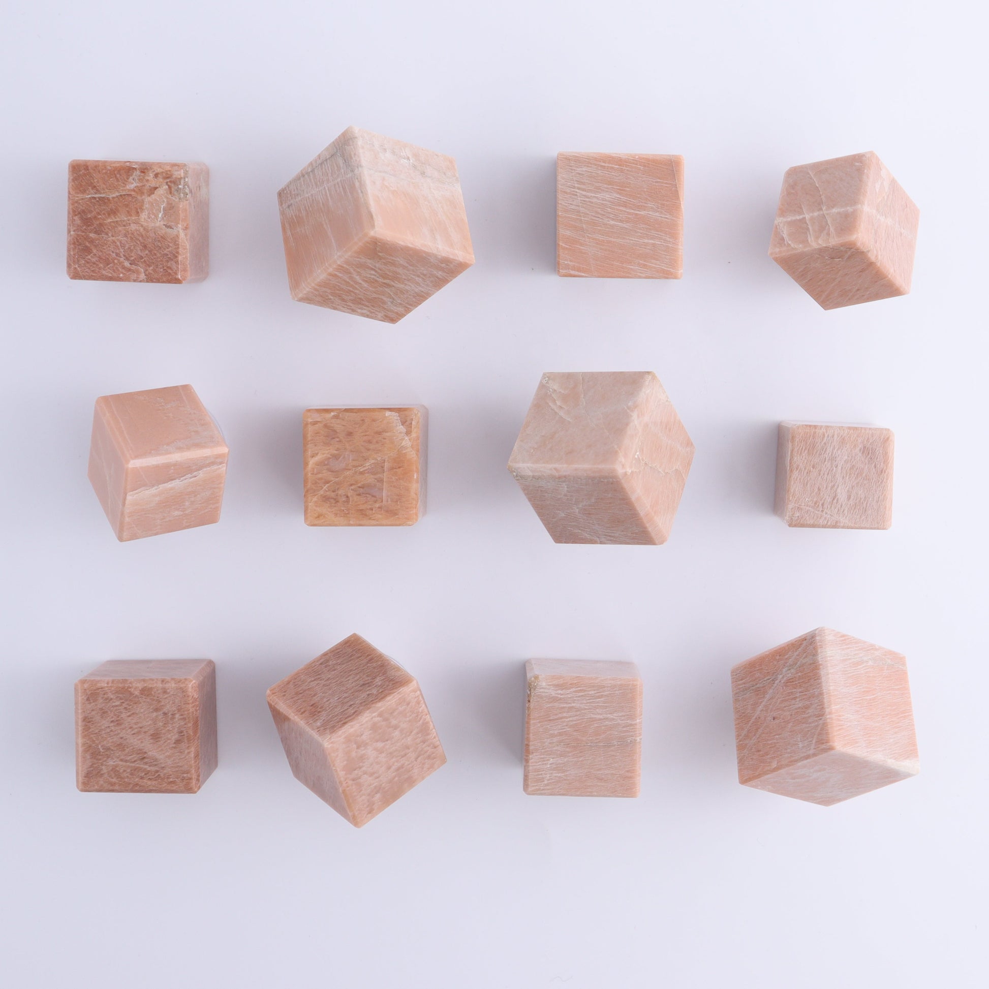 One Peach Moonstone Cube 3 cm - Expert Wholesale and Supplier of Wholesale Crystals & Bulk Gemstones, ["Cubes","Peach Moonstone"]