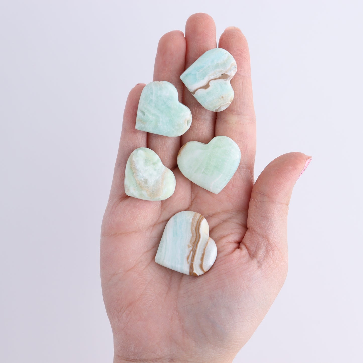 One Caribbean Calcite Little Heart - Expert Wholesale and Supplier of Wholesale Crystals & Bulk Gemstones, ["Calcite","Caribbean Calcite","Hearts","Pakistan"]