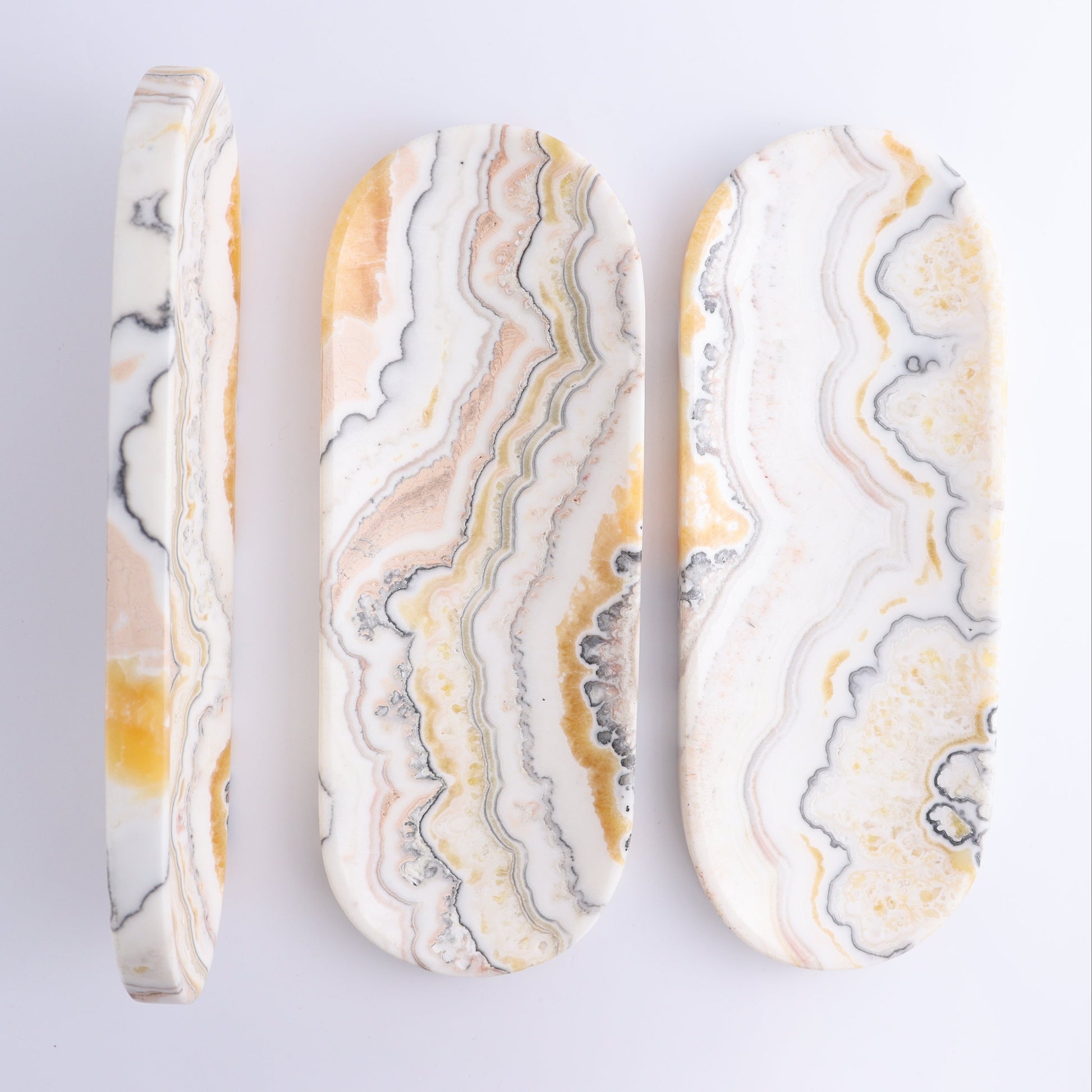 One Oval Dish Mexican Onyx/Calcite White Zebra - Expert Wholesale and Supplier of Wholesale Crystals & Bulk Gemstones, ["Calcite","Catalog Onyx","Decorative Dish","Mexico","onyx"]