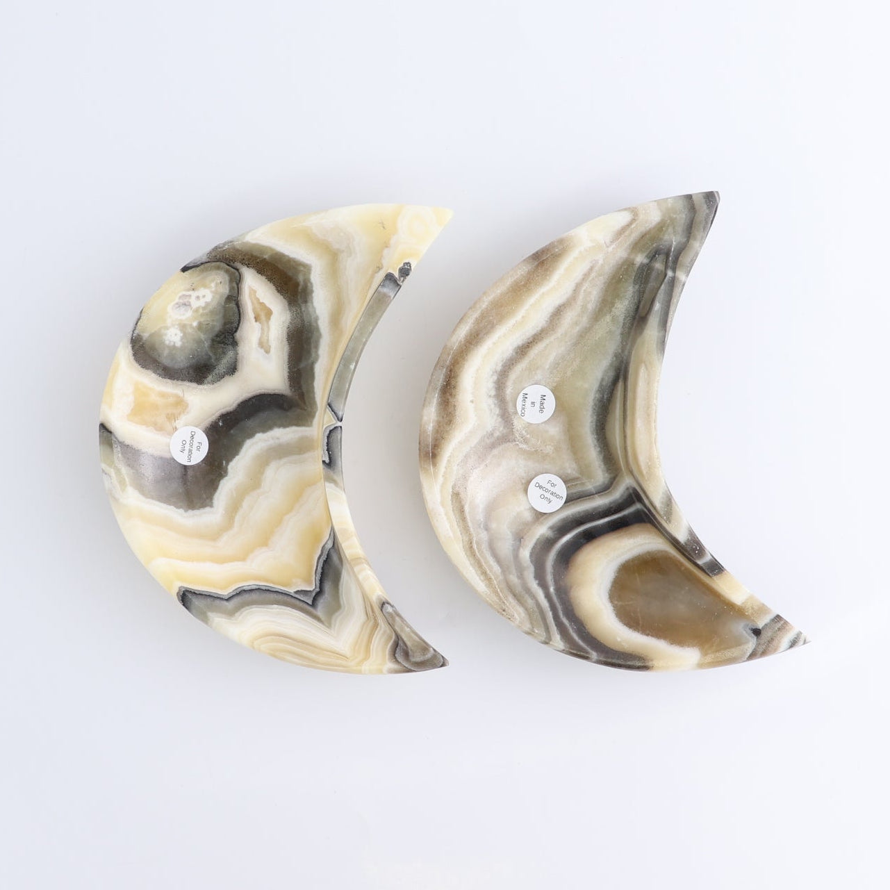 One Mexican Onyx/Calcite Zebra Moon Dish