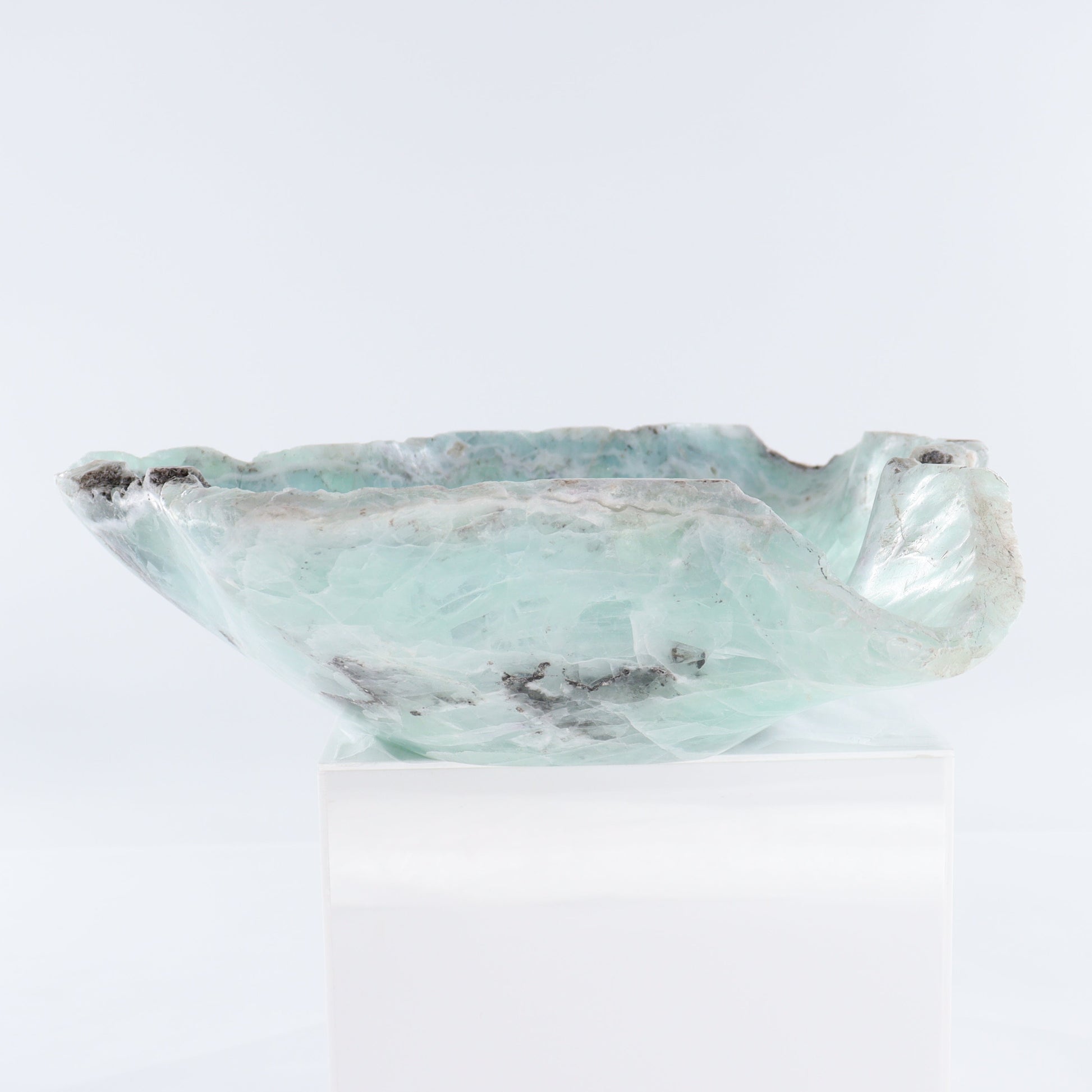 Fluorite Bowl - Expert Wholesale and Supplier of Wholesale Crystals & Bulk Gemstones, ["Bowls","Fluorite","Mexico"]
