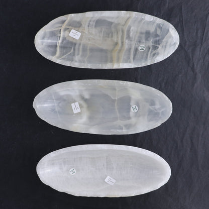 One Mexican Onyx/Calcite White Small Canoe Bowl | Mi Esperanza Minerals | Supplier of Crystals and Onyx