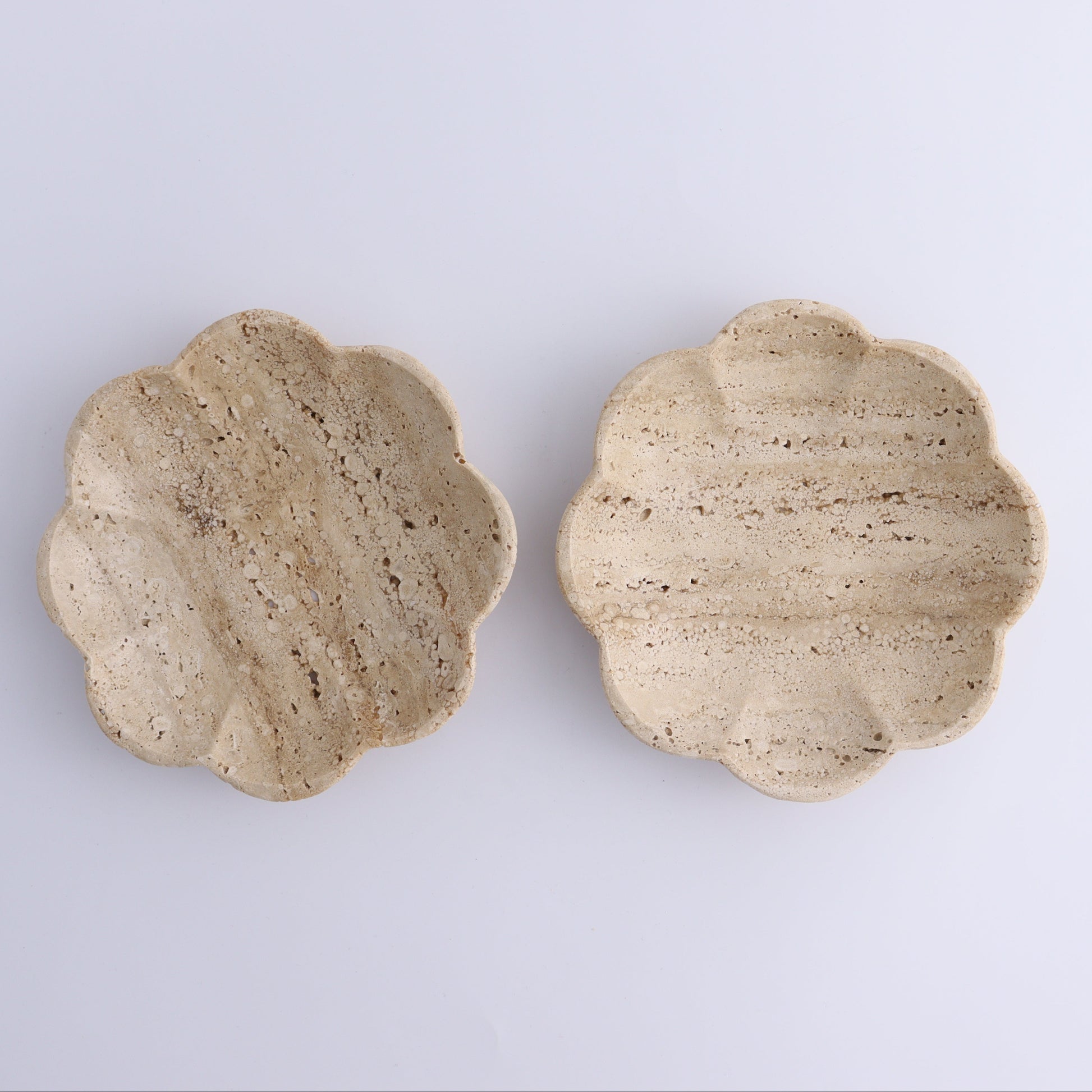 One Travertine Scalloped Dish 14 cm - Expert Wholesale and Supplier of Wholesale Crystals & Bulk Gemstones, ["Catalog Onyx","Decorative Dish","Mexico","Travertine"]