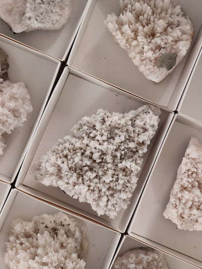 Mangano Calcite Flat Set of 12 - Expert Wholesale and Supplier of Wholesale Crystals & Bulk Gemstones, []