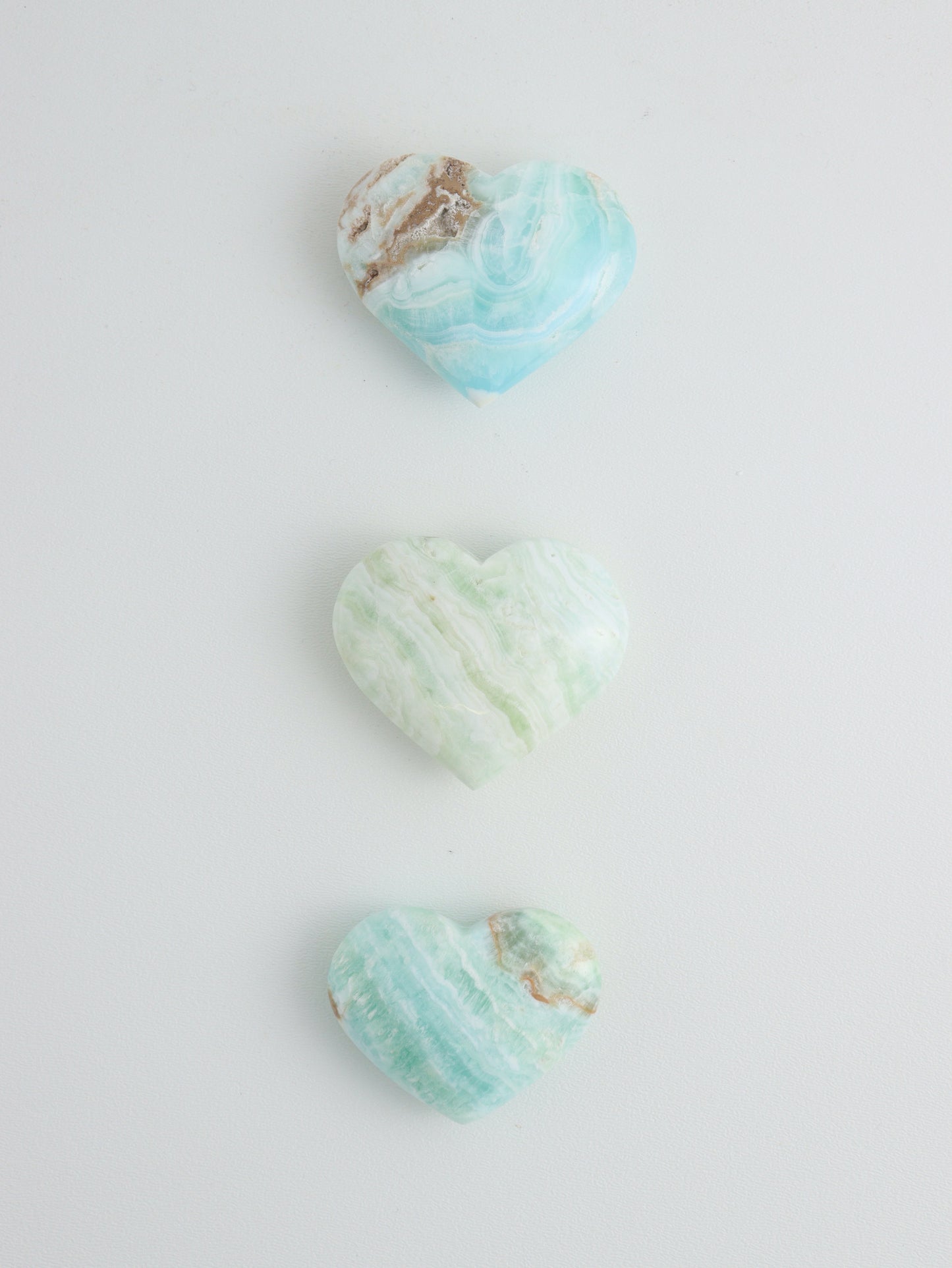 1kg Caribbean Calcite Hearts - Expert Wholesale and Supplier of Wholesale Crystals & Bulk Gemstones, []