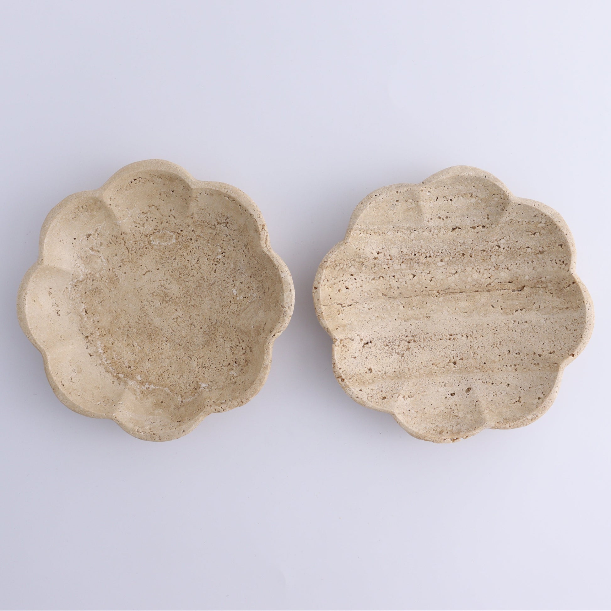 One Travertine Scalloped Dish 14 cm - Expert Wholesale and Supplier of Wholesale Crystals & Bulk Gemstones, ["Catalog Onyx","Decorative Dish","Mexico","Travertine"]