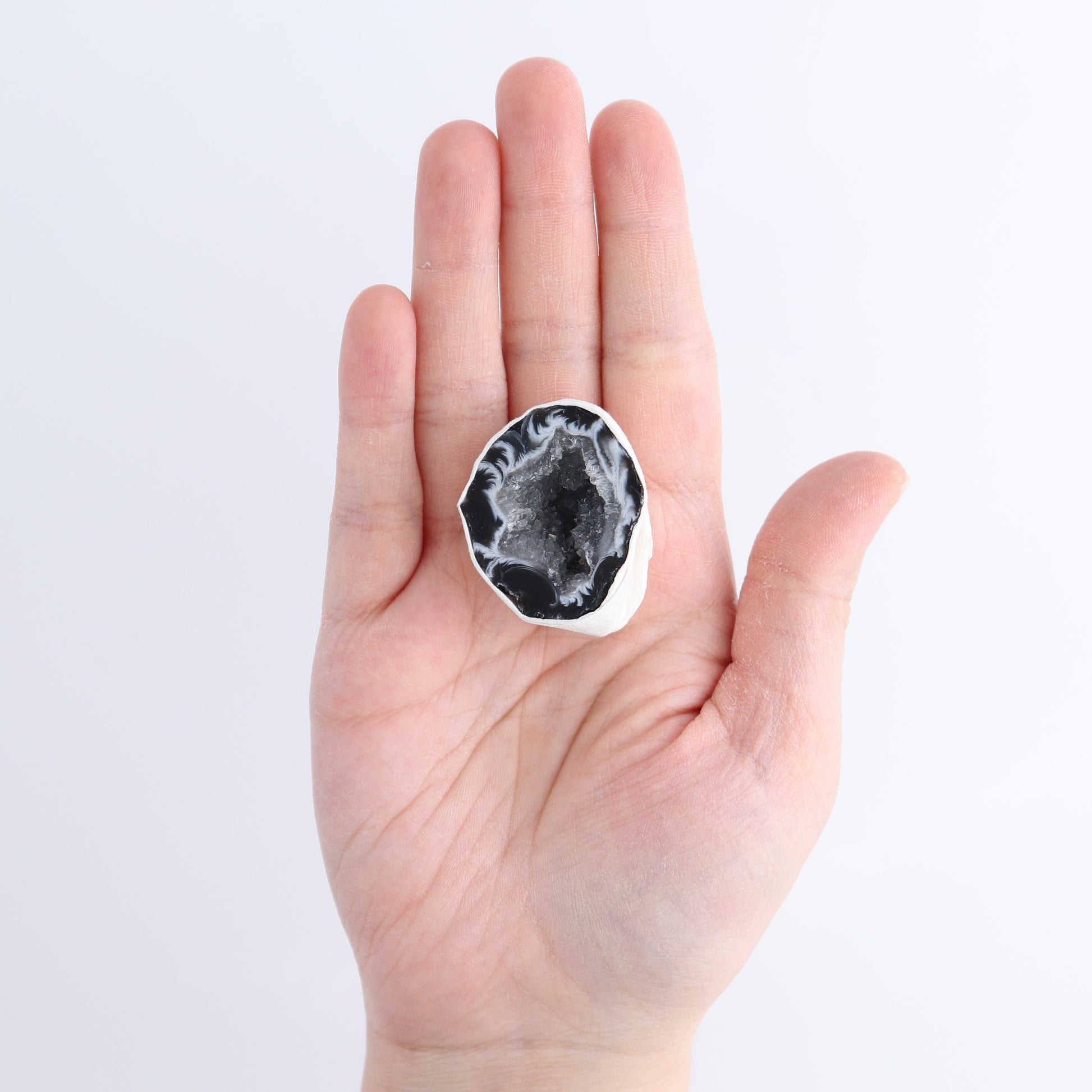 Agate Geodes Flat - Expert Wholesale and Supplier of Wholesale Crystals & Bulk Gemstones, ["Agate","Geodes"]