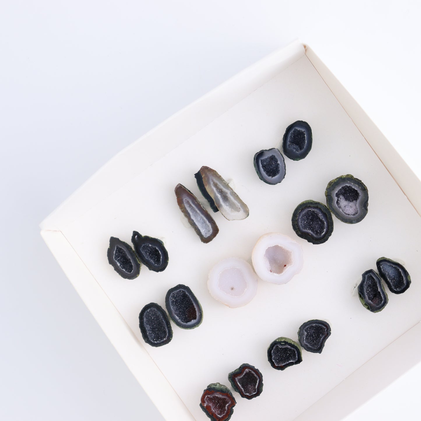 Tabasco Geodes 9 Pairs