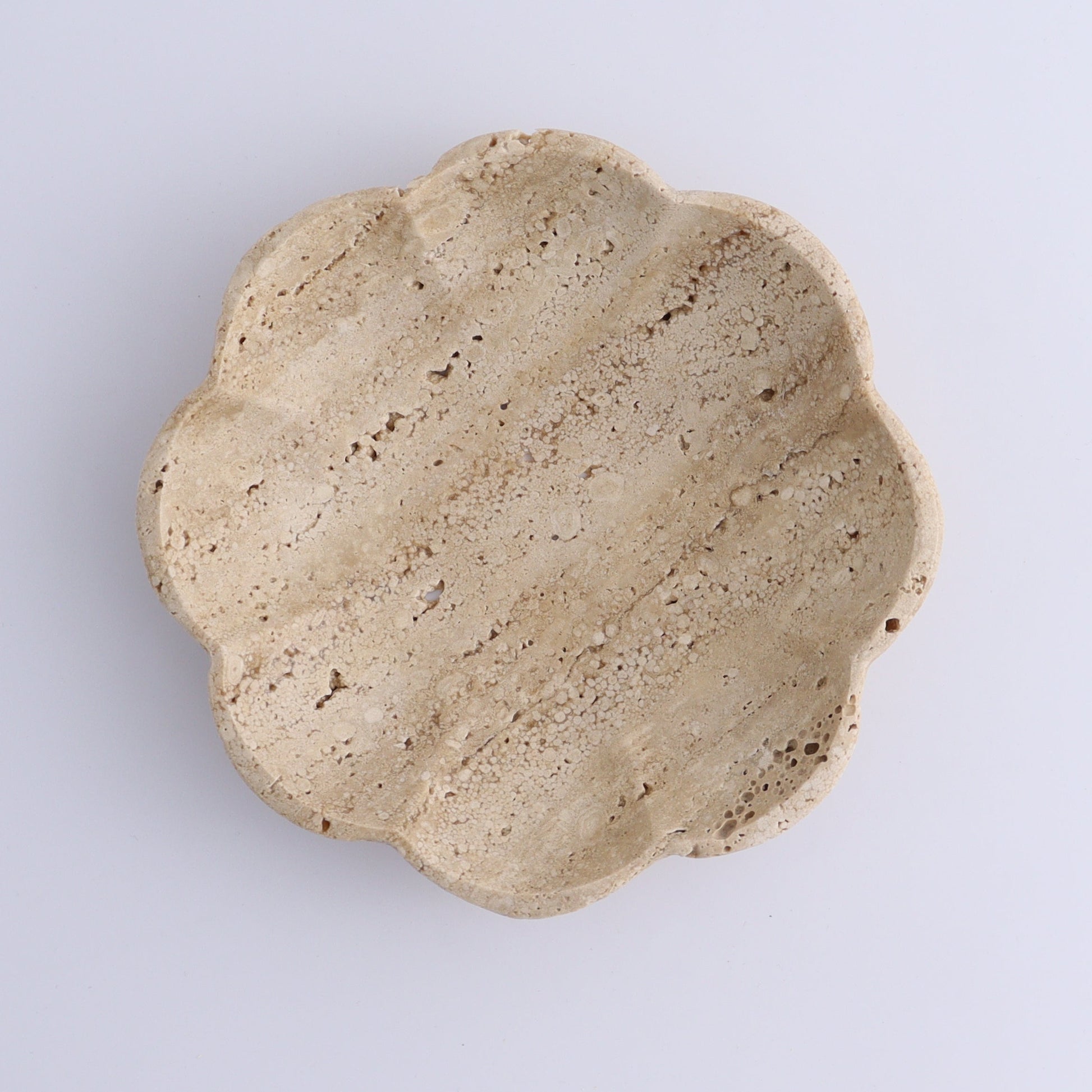One Travertine Scalloped Dish 14 cm - Expert Wholesale and Supplier of Wholesale Crystals & Bulk Gemstones, ["Catalog Onyx","Decorative Dish","Mexico","Travertine"]