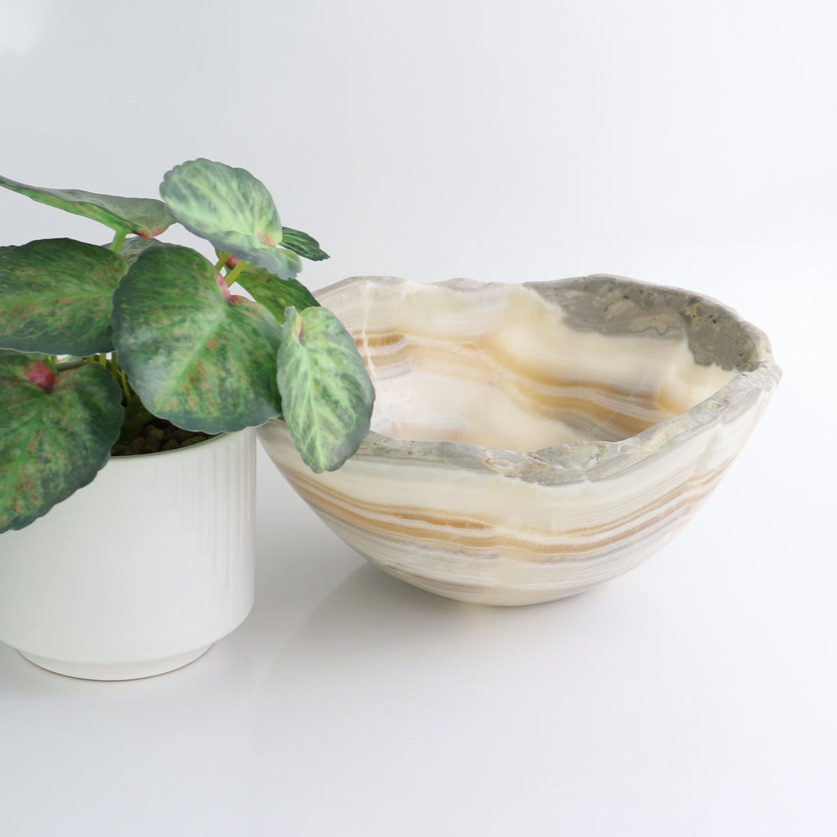 Mexican Onyx/Calcite Bowl 10"