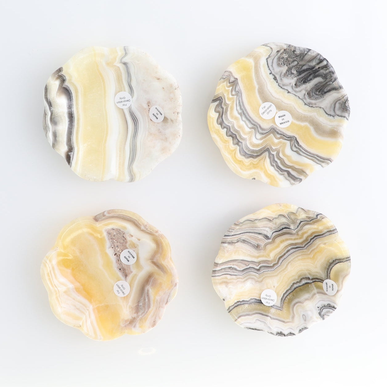 One Mexican Onyx/Calcite Yellow Zebra Scalloped Dish 10 cm