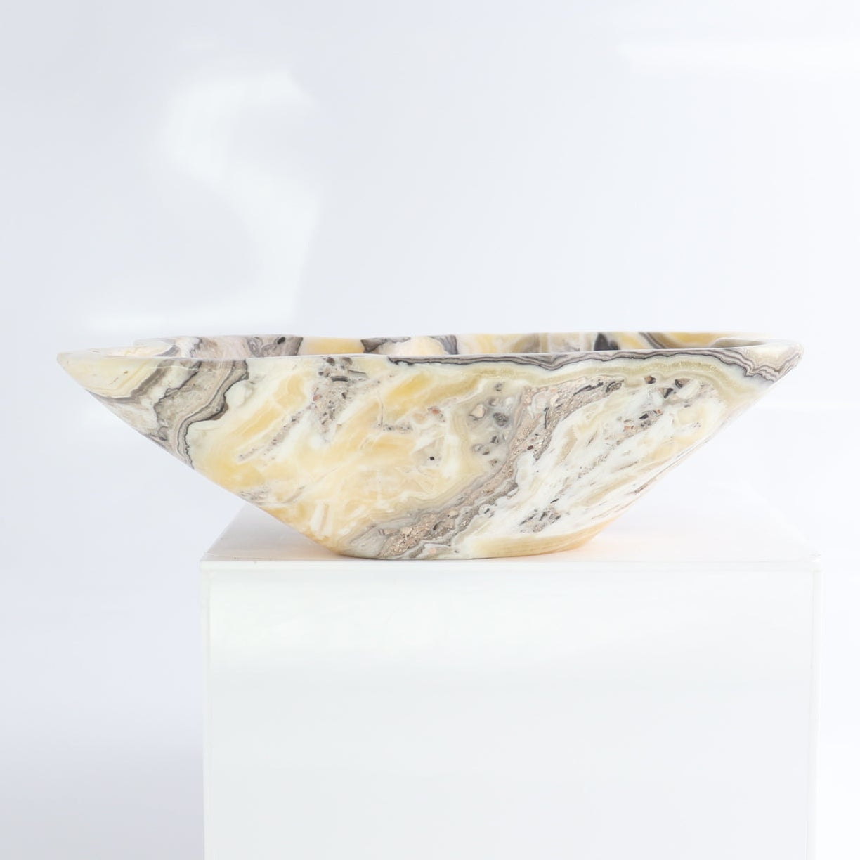 Mexican Onyx/Calcite Bowl 9"