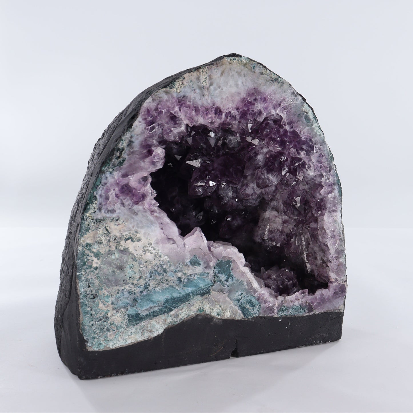 Amethyst Cathedral - Expert Wholesale and Supplier of Wholesale Crystals & Bulk Gemstones, ["Amethyst","Amethyst Cathedral","cathedral"]