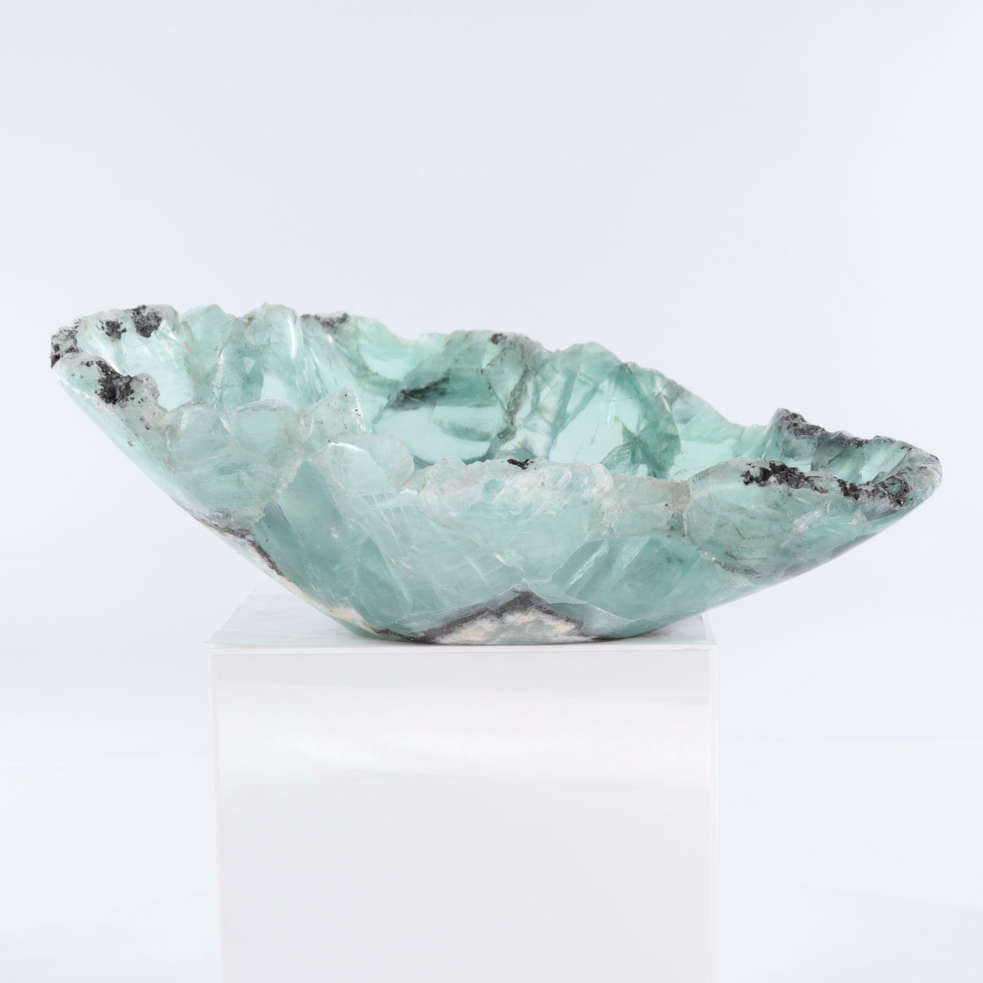 Fluorite Bowl - Expert Wholesale and Supplier of Wholesale Crystals & Bulk Gemstones, ["Bowls","Fluorite","Mexico"]