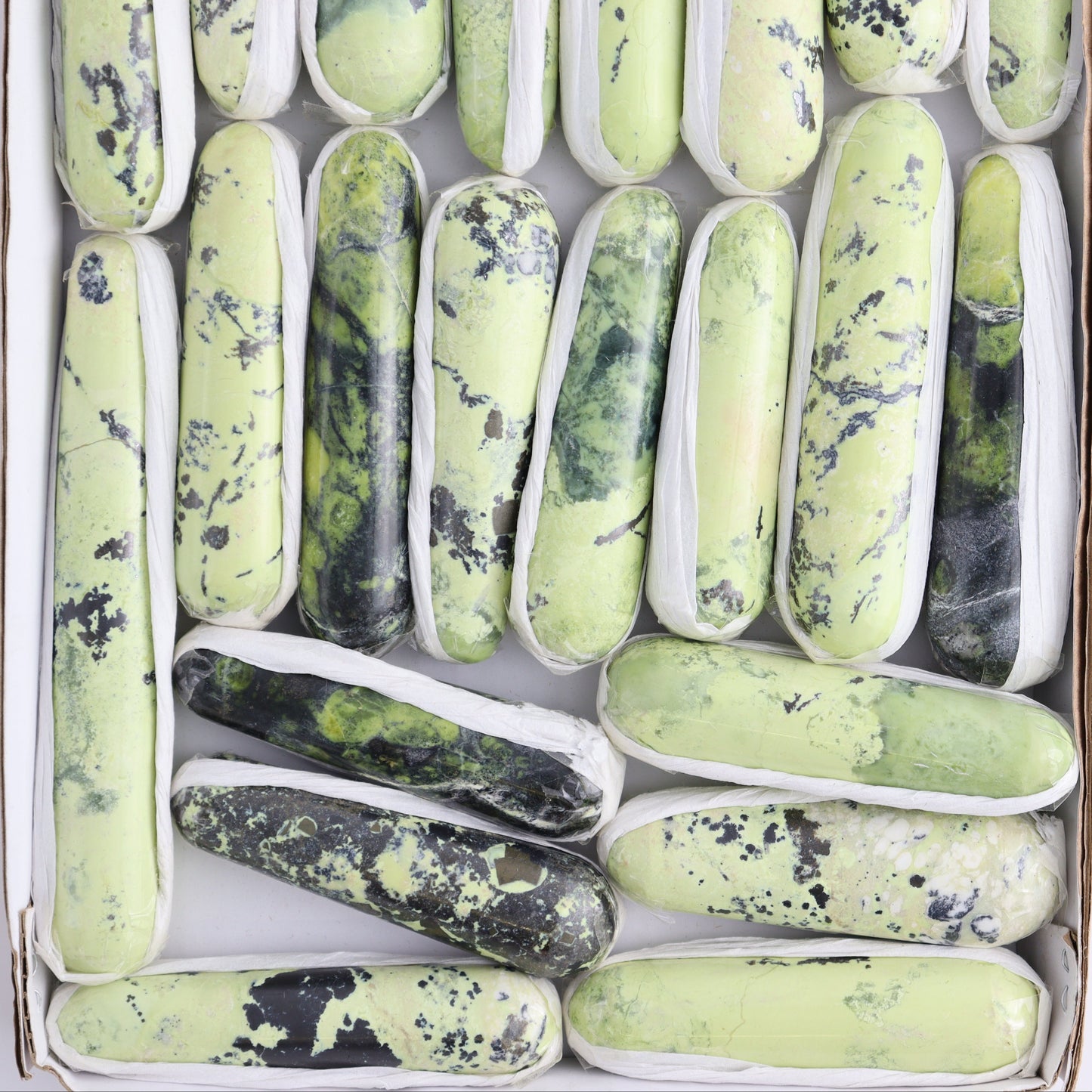 Serpentine Massagers Set of 22 - Expert Wholesale and Supplier of Wholesale Crystals & Bulk Gemstones, ["serpentine","Skulls"]