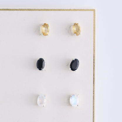 10 Pairs of Various Gemstones Earrings - Expert Wholesale and Supplier of Wholesale Crystals & Bulk Gemstones, ["Amethyst","Aquamarine","Black Onyx","carnelian","Citrine","earrings","Garnet","Green Onyx","Labradorite","onyx","Peridot","Rainbow Moonstone"]
