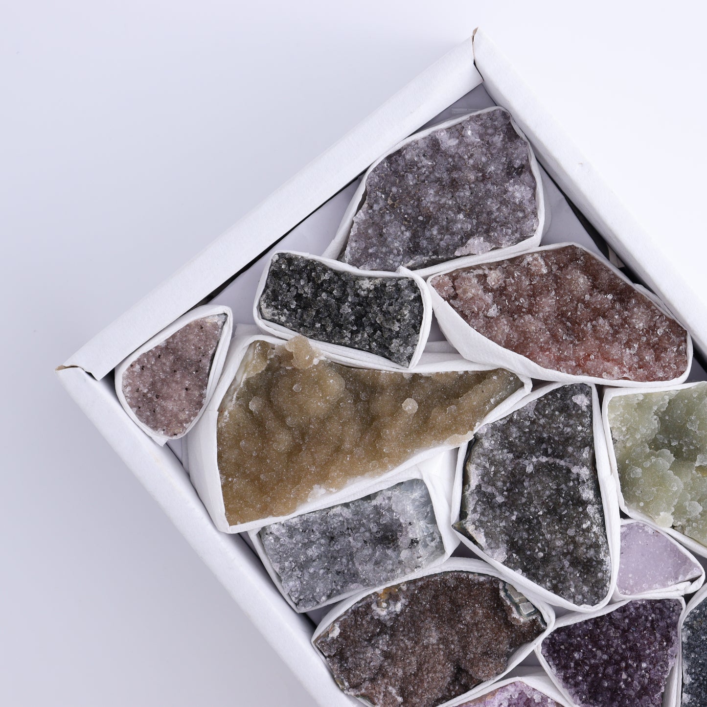 Uruguay Rainbow Amethyst Clusters Flat of 13 - Expert Wholesale and Supplier of Wholesale Crystals & Bulk Gemstones, ["Amethyst","Clusters","Rainbow Amethyst","Sugar Rainbow Amethyst","Uruguay"]