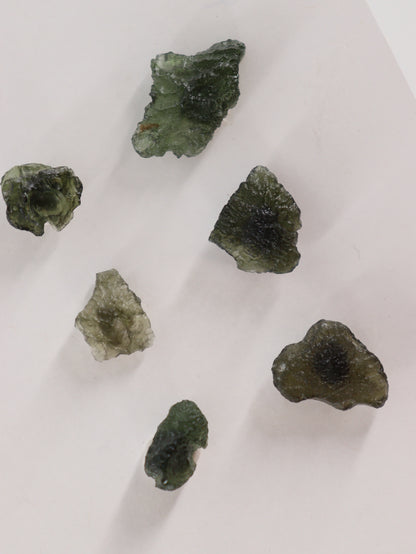 Rough Moldavite Set of 6 - Expert Wholesale and Supplier of Wholesale Crystals & Bulk Gemstones, ["Moldavite","Rough"]
