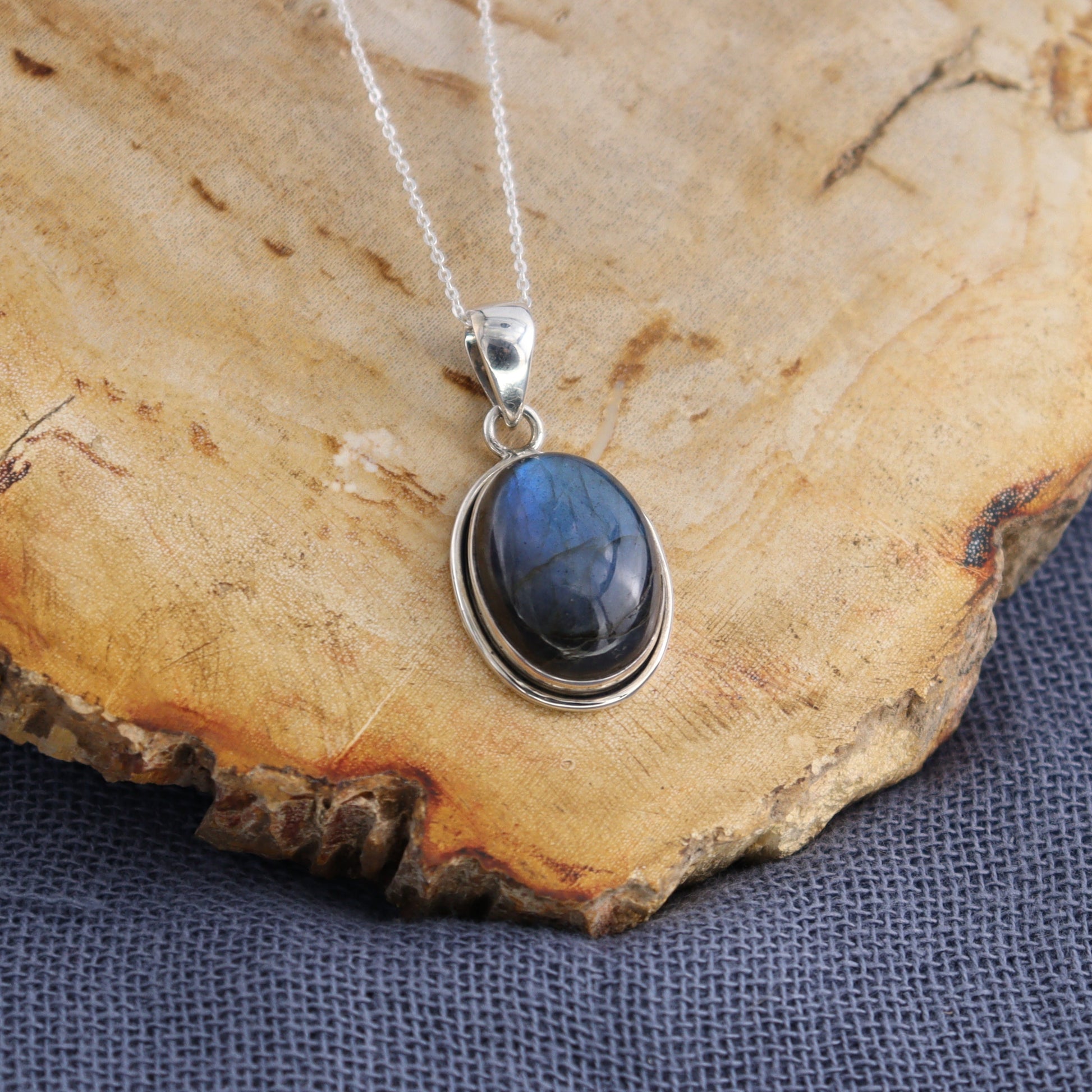 One Labradorite Sterling Silver Pendant (chain not included) - Expert Wholesale and Supplier of Wholesale Crystals & Bulk Gemstones, ["Labradorite","Pendant","sterling silver"]